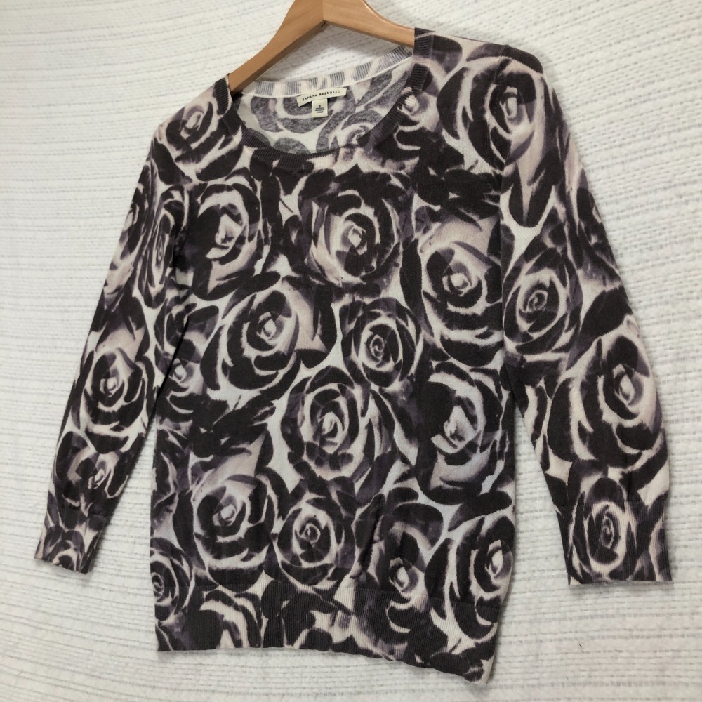 Banana Republic Floral Print‎ Cardigan Sweater Long Sleeve Knit Top Small